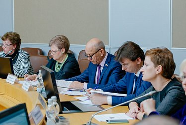 В Оренбурге обсудили взаимосвязь учителя и общества 